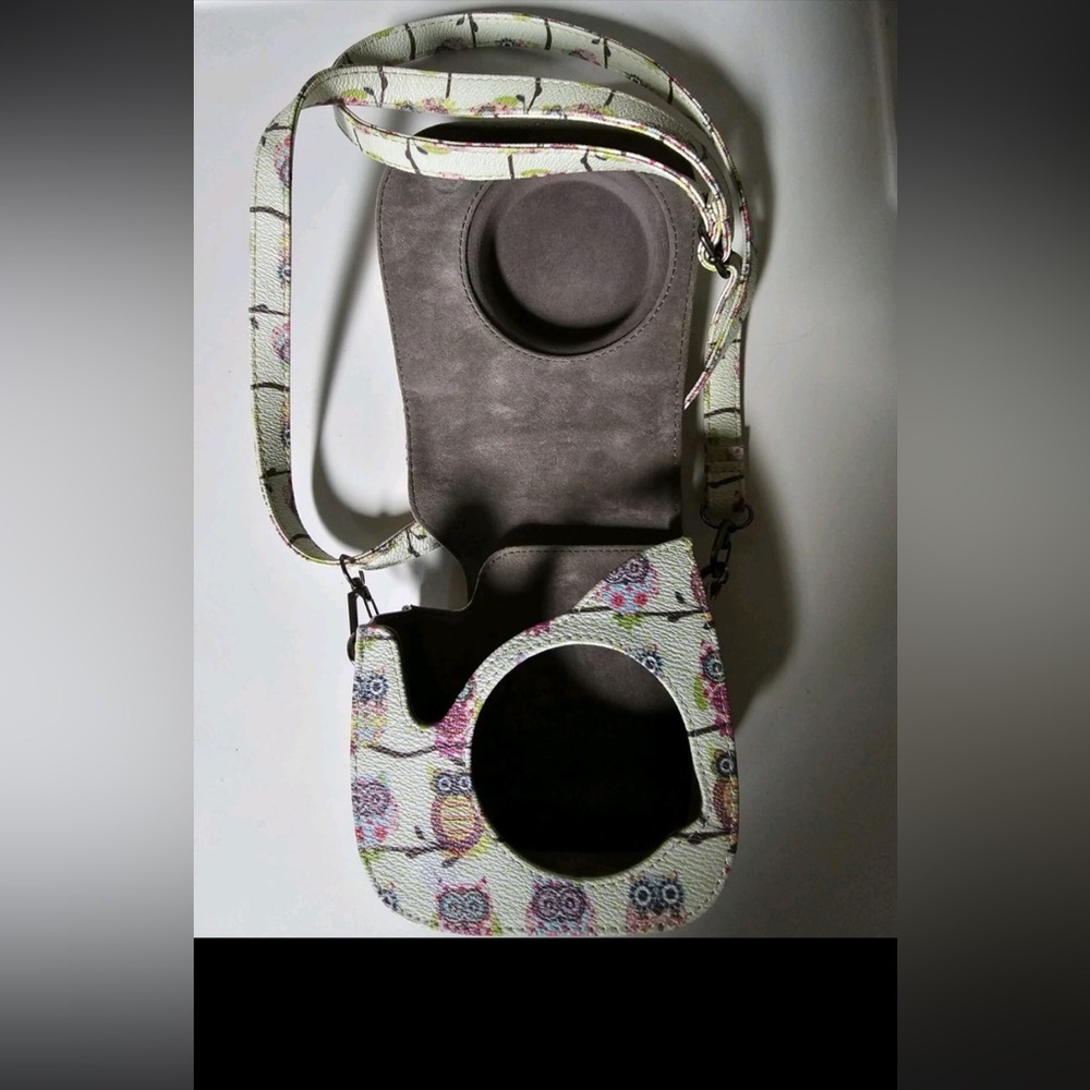 Instax Mini 8 Violet Camera with Owl Design Case - Picture 10 of 12